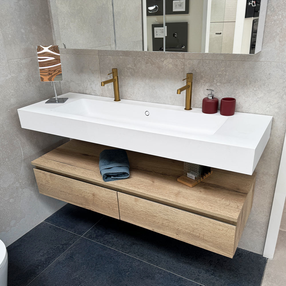Muebles de baño en exposición